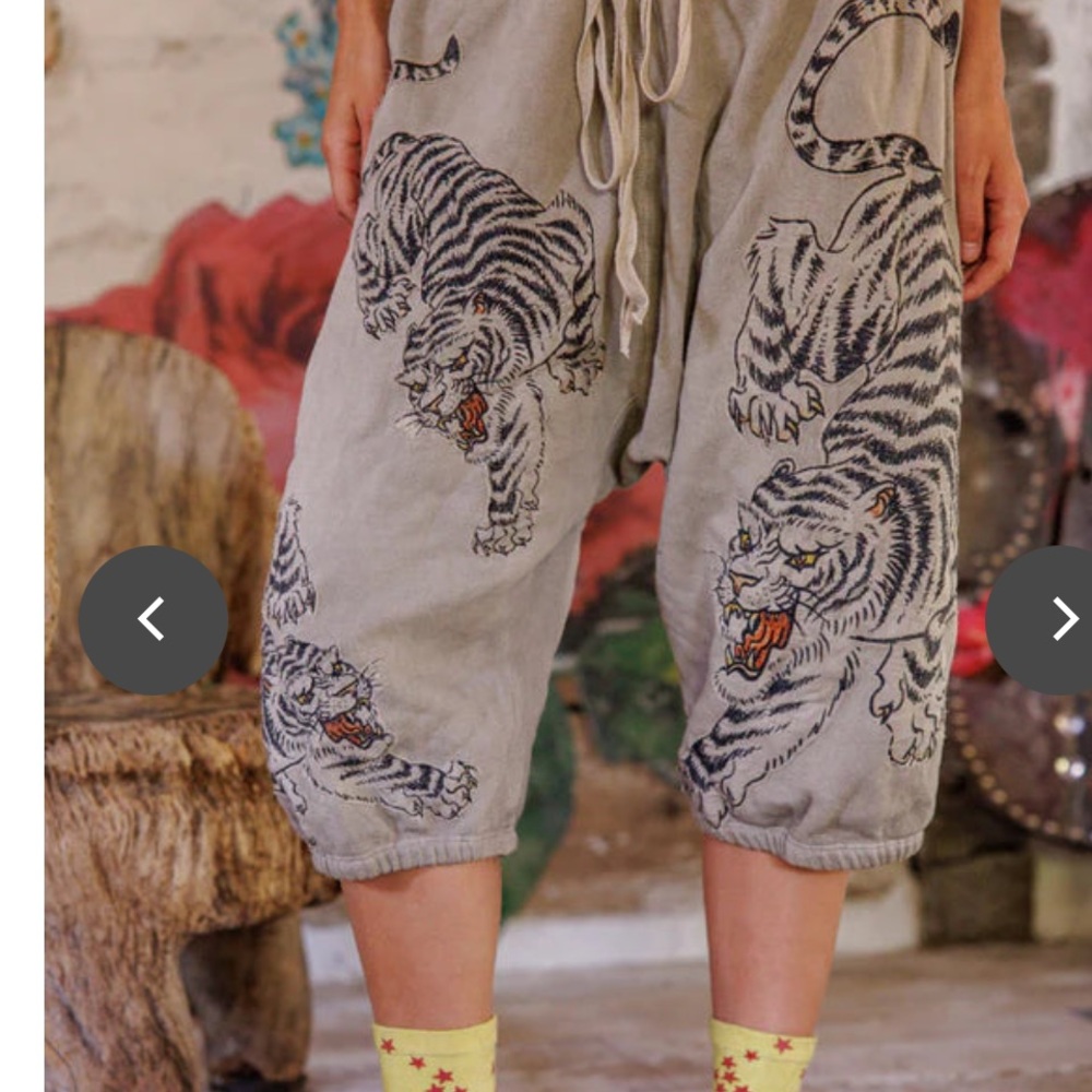 Magnolia Pearl Shorts 104 Birch Cali Sweat Shorts
